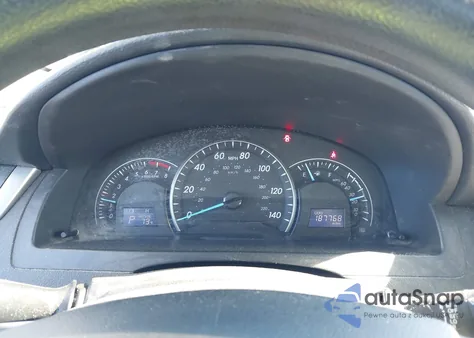 2012 Toyota Camry Le z USA, uszkodzony, nr VIN 4T1BF1FK0CU547915